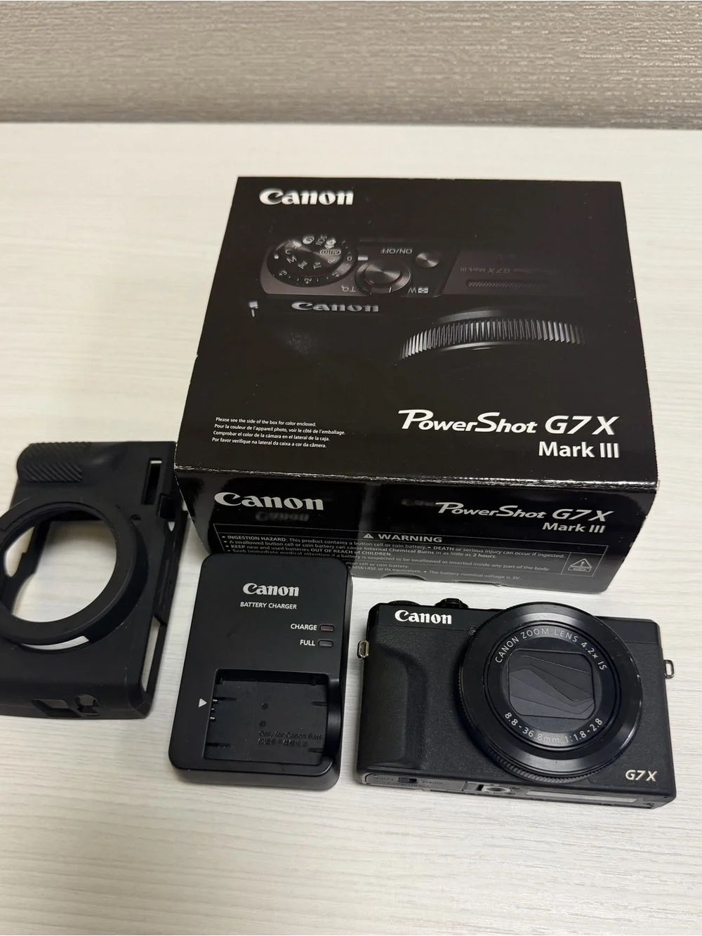 Canon PowerShot G7 X Mark III Compact Camera Bundle - Black